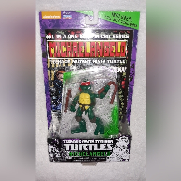 Teenage Mutant Ninja Turtles Michaelangelo Full Comic Book  Nickelodeon Figure - Picture 4 of 7